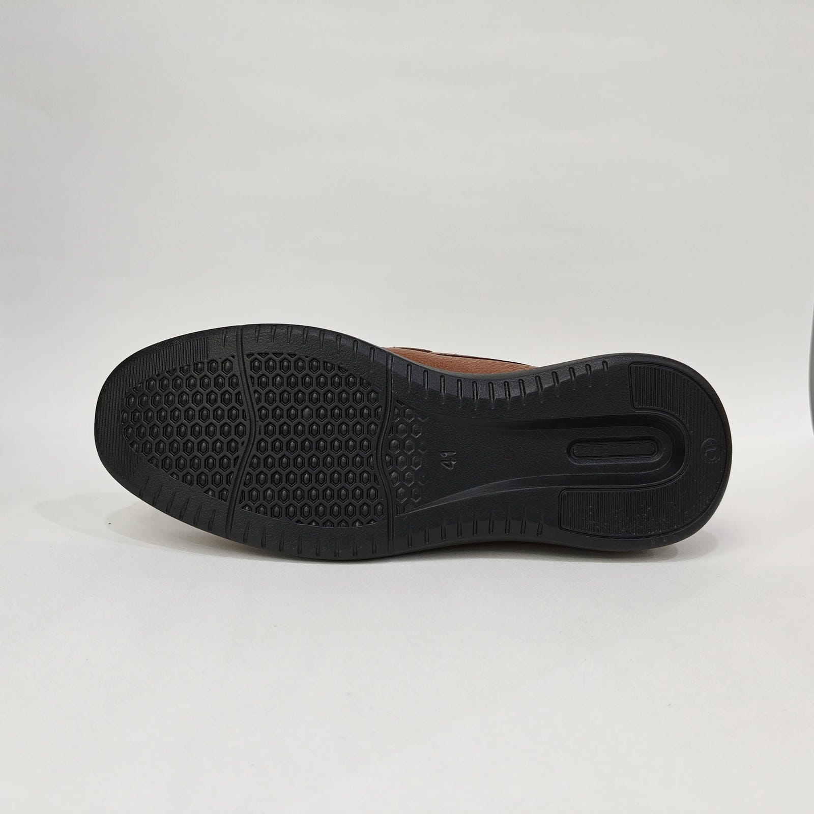 Men’s Dotted Pattern Loafers – Slip-On Shoes (Black / Brown)