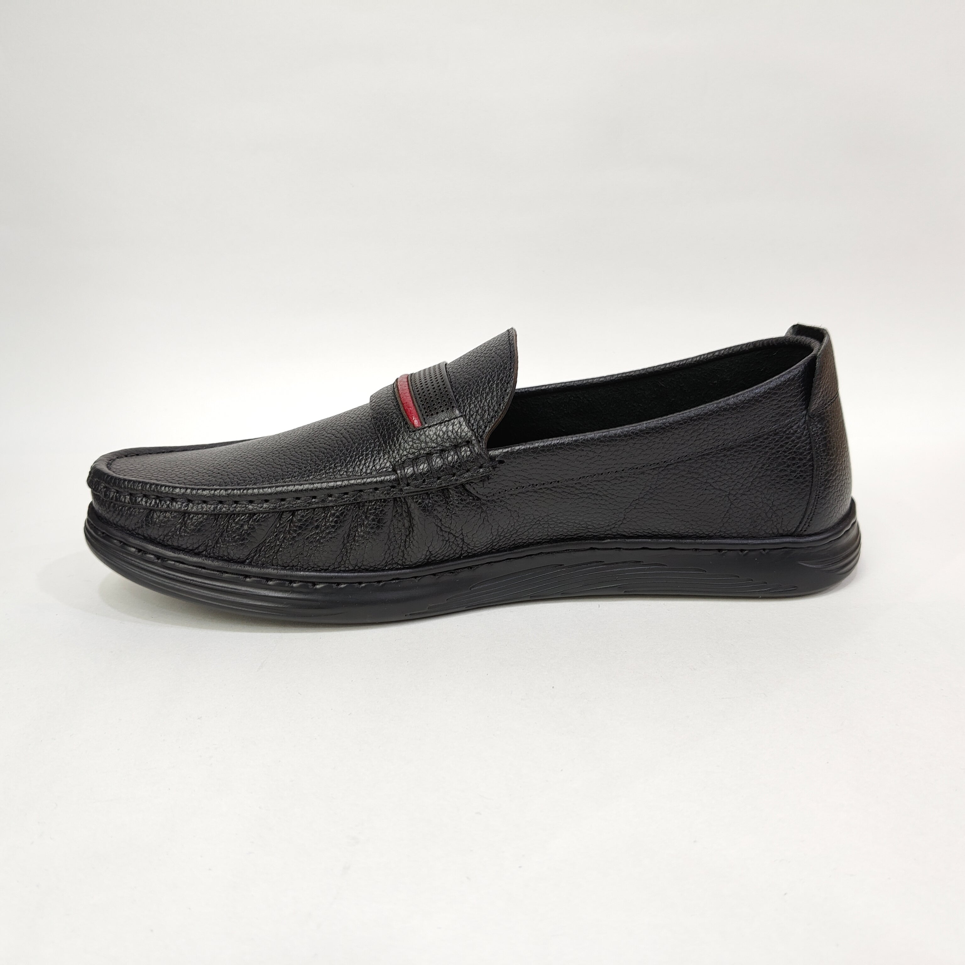 Men’s Red Line Net Loafers – Black & Maroon