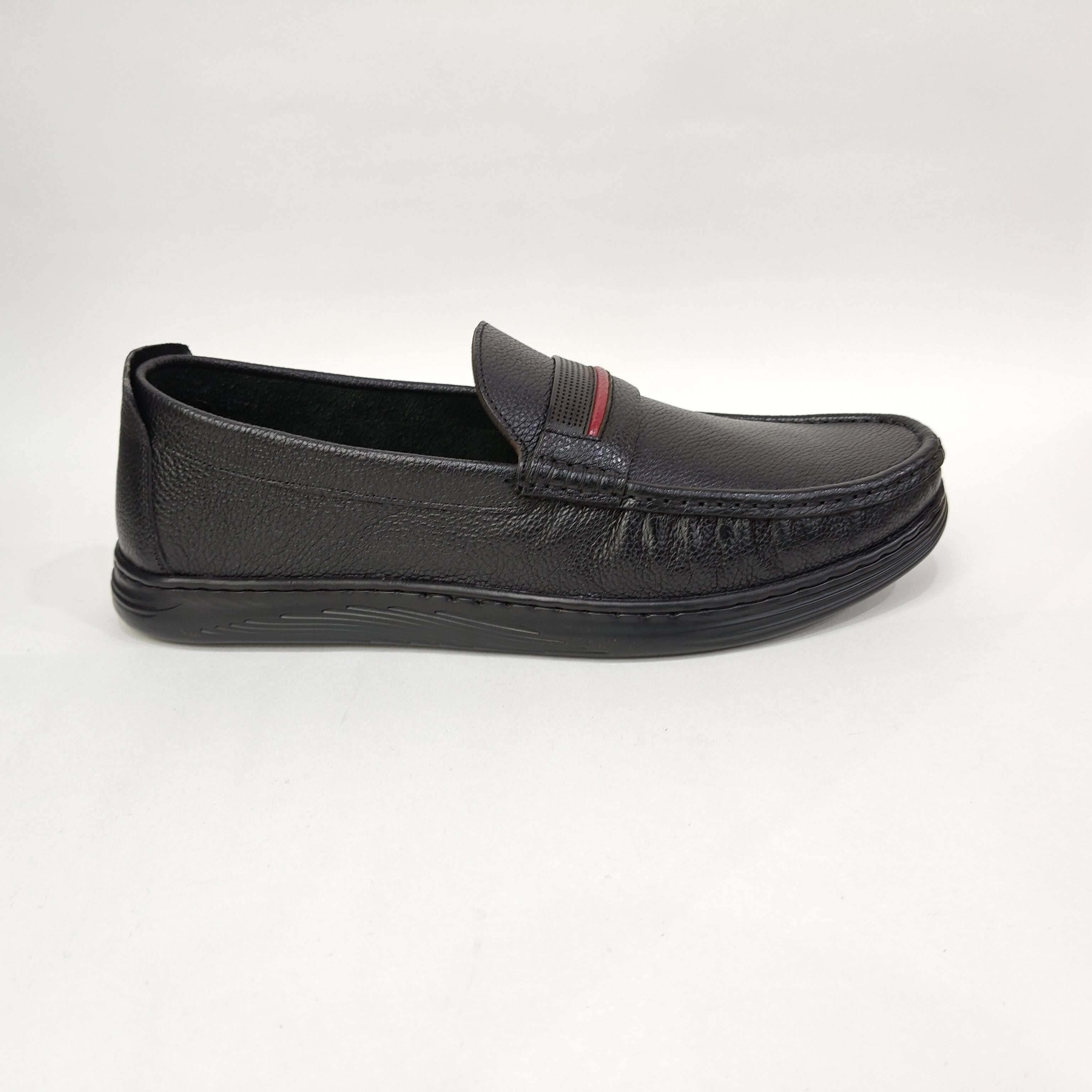 Men’s Red Line Net Loafers – Black & Maroon