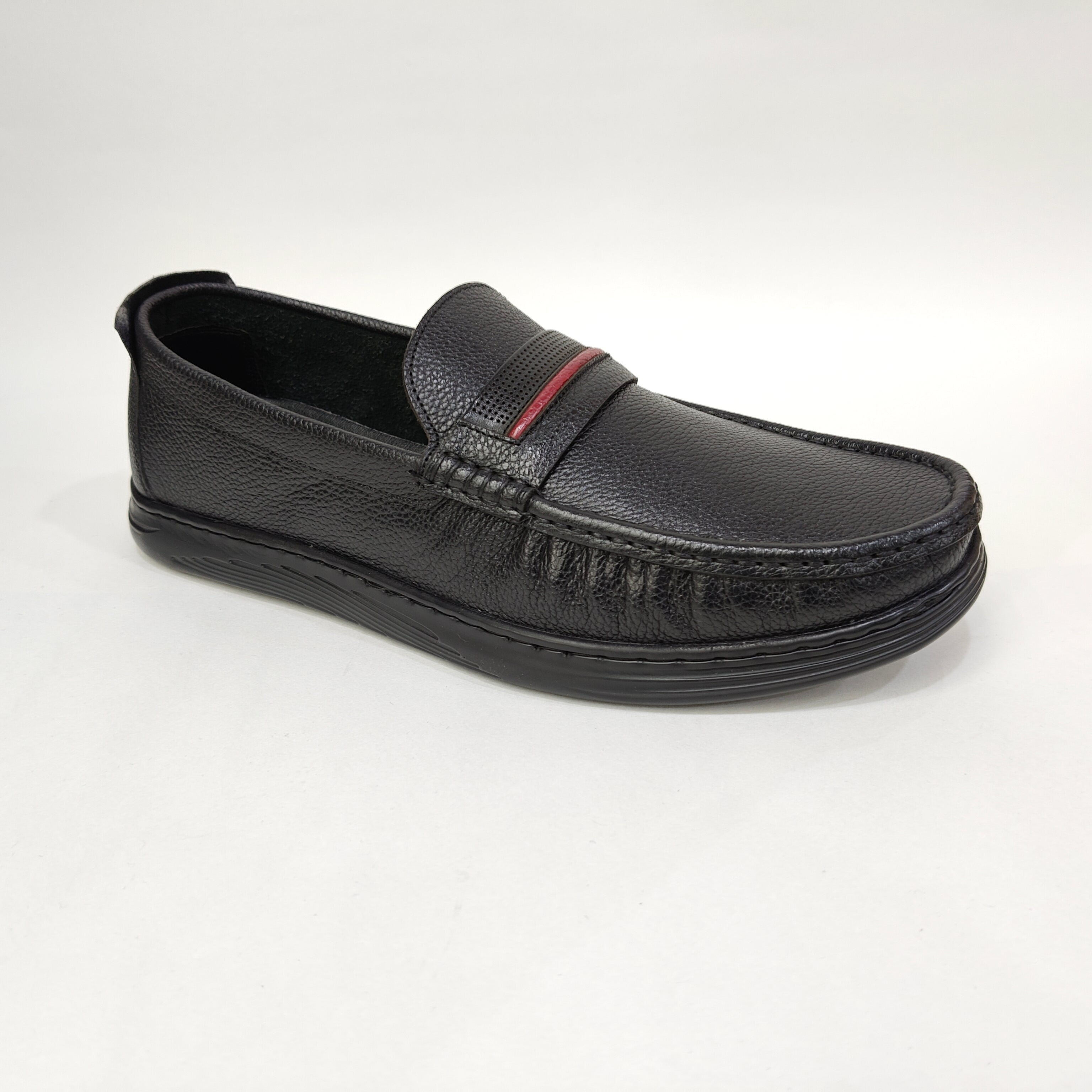 Men’s Red Line Net Loafers – Black & Maroon