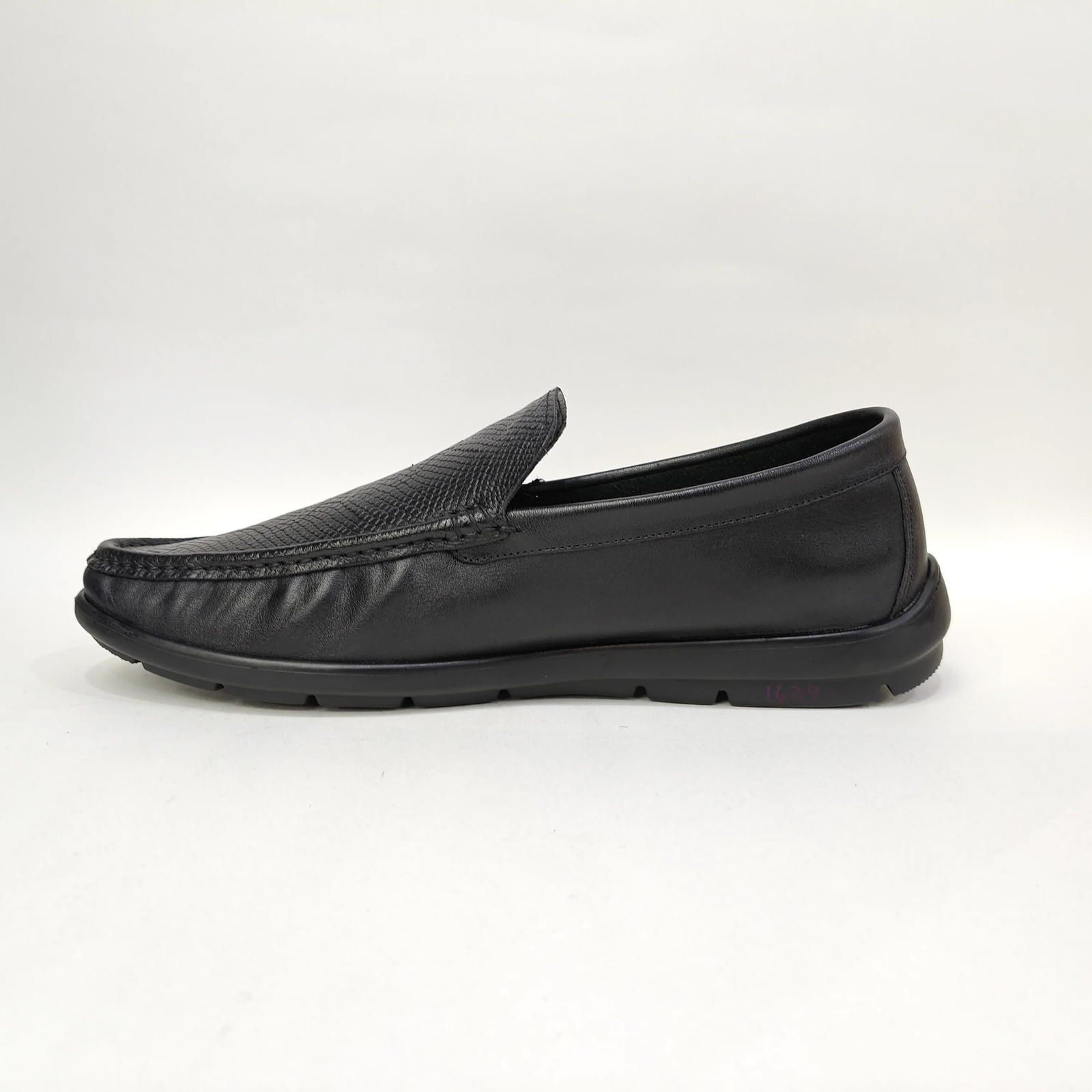 Men’s Lightweight Snake Shell Loafers – Black & Tan
