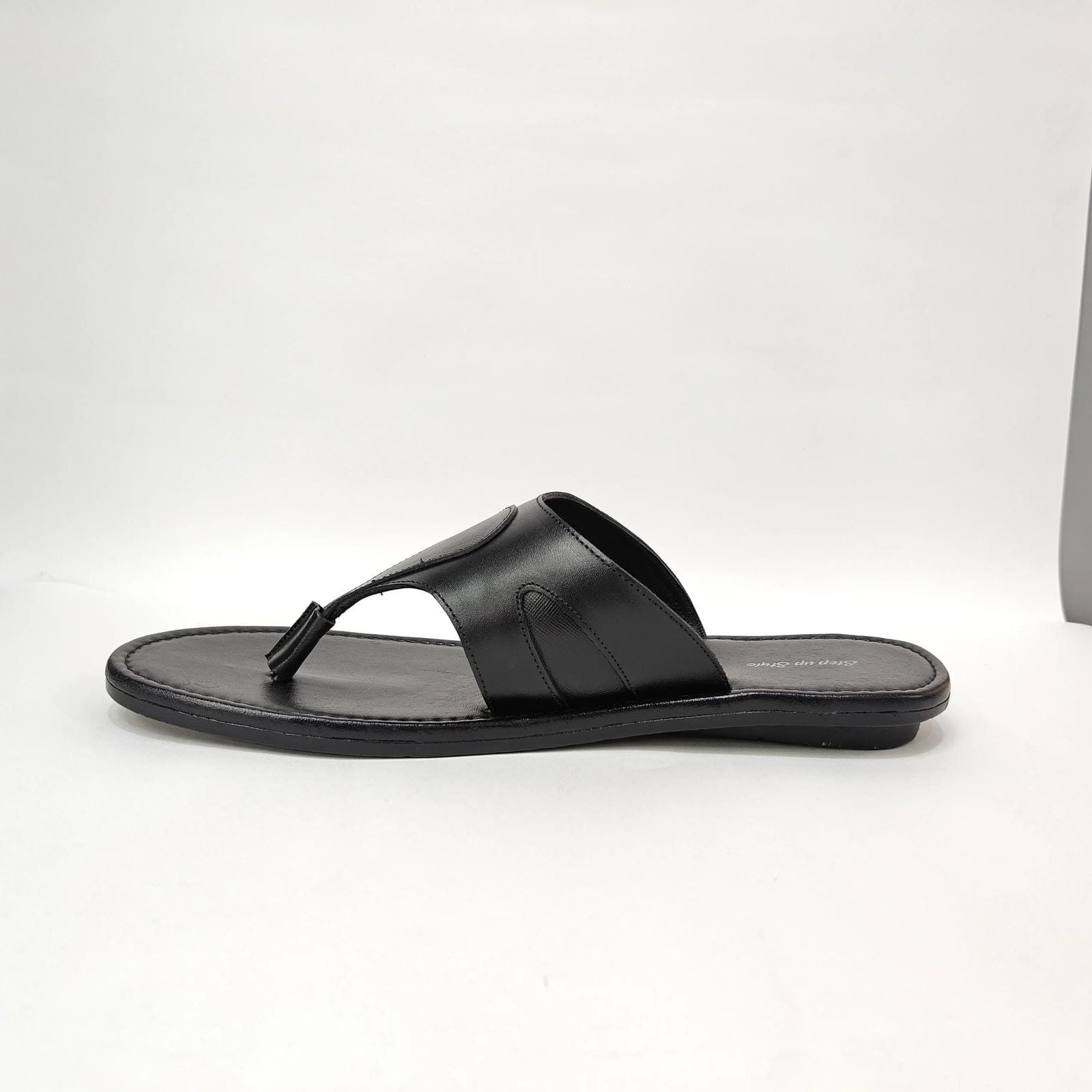 StepUpStyle Men’s Flat B Chappals – Black & Brown