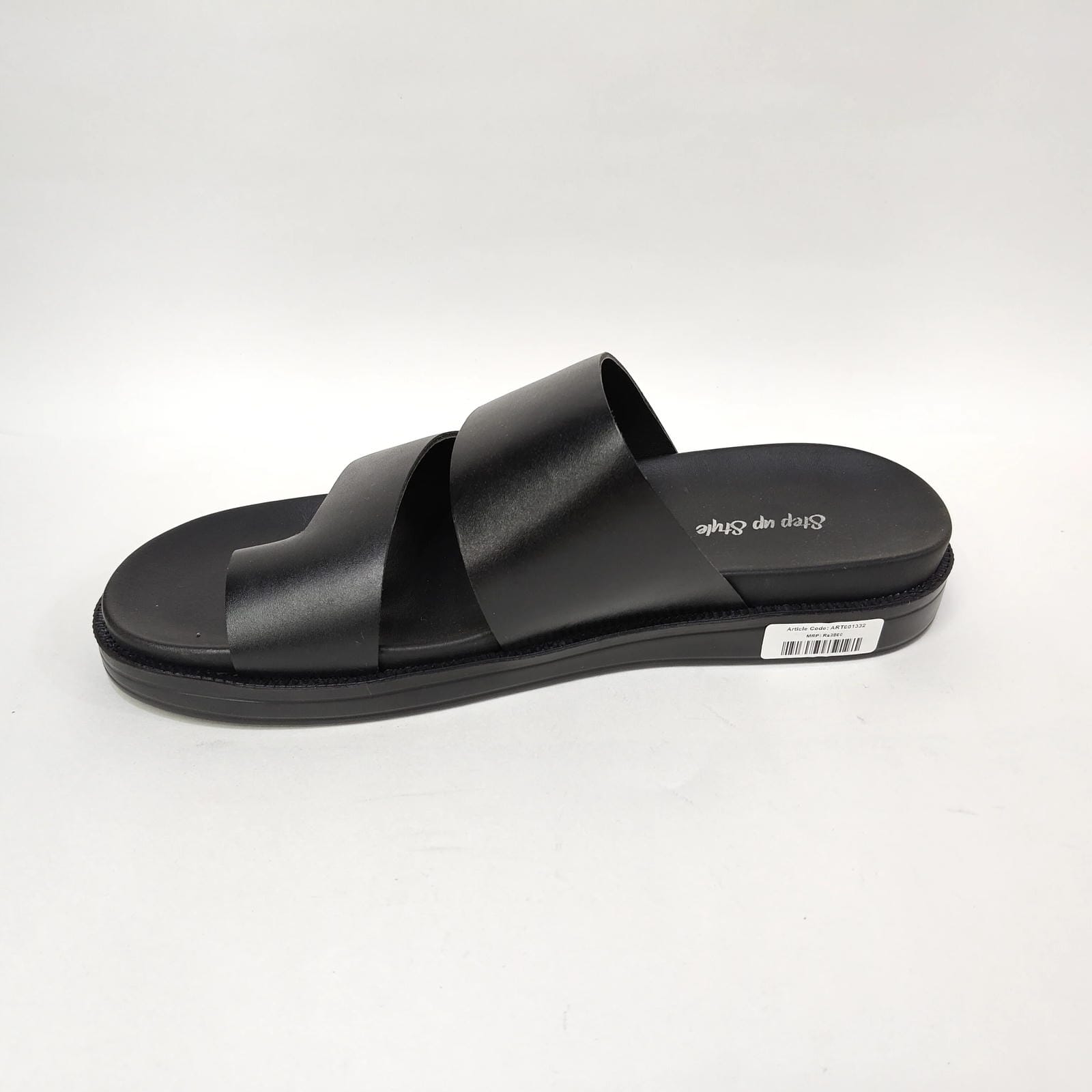 StepUpStyle Men’s Comfort Belt Leather Chappal – Black & Tan