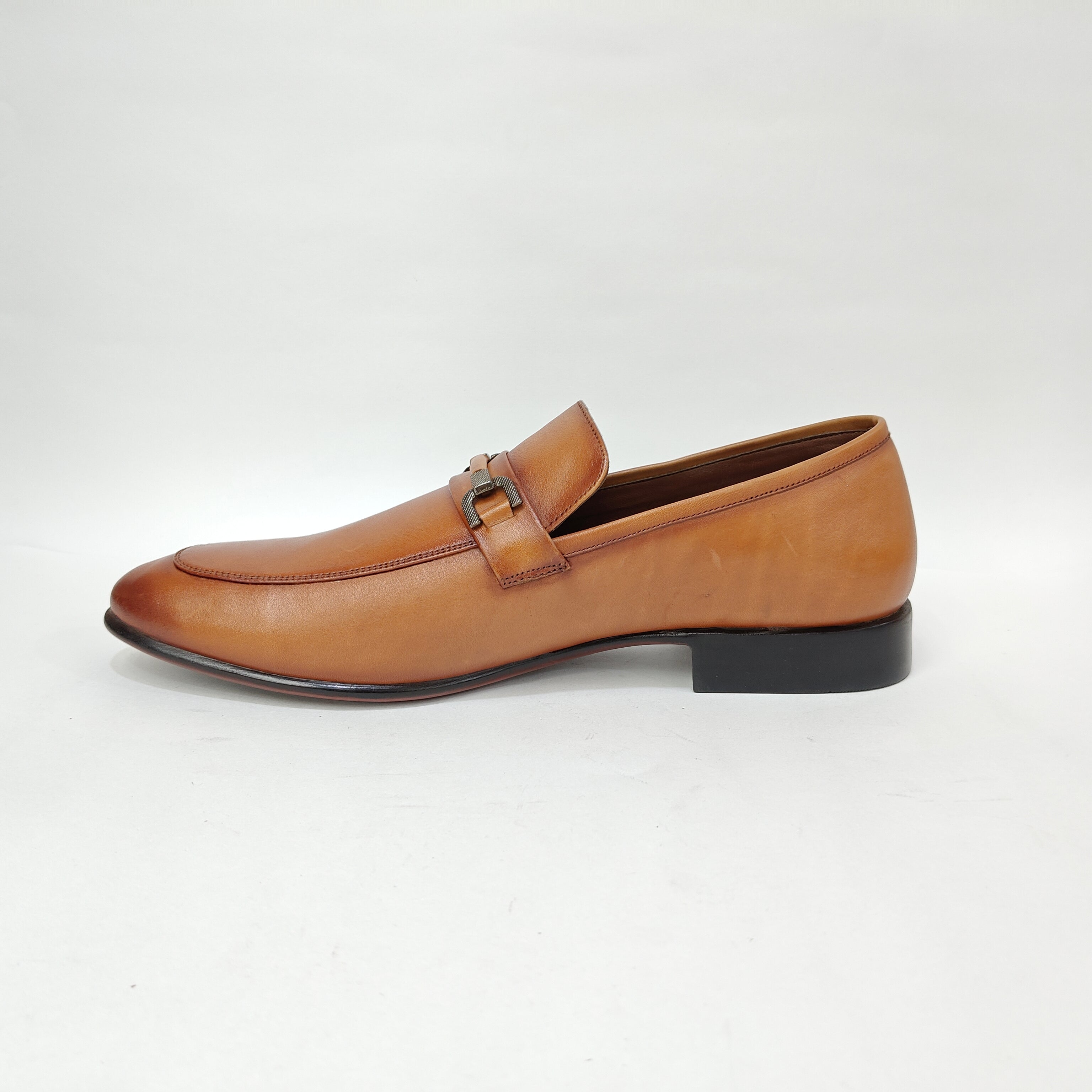 StepUpStyle Men’s Genuine Leather Formal Loafer – Black & Tan
