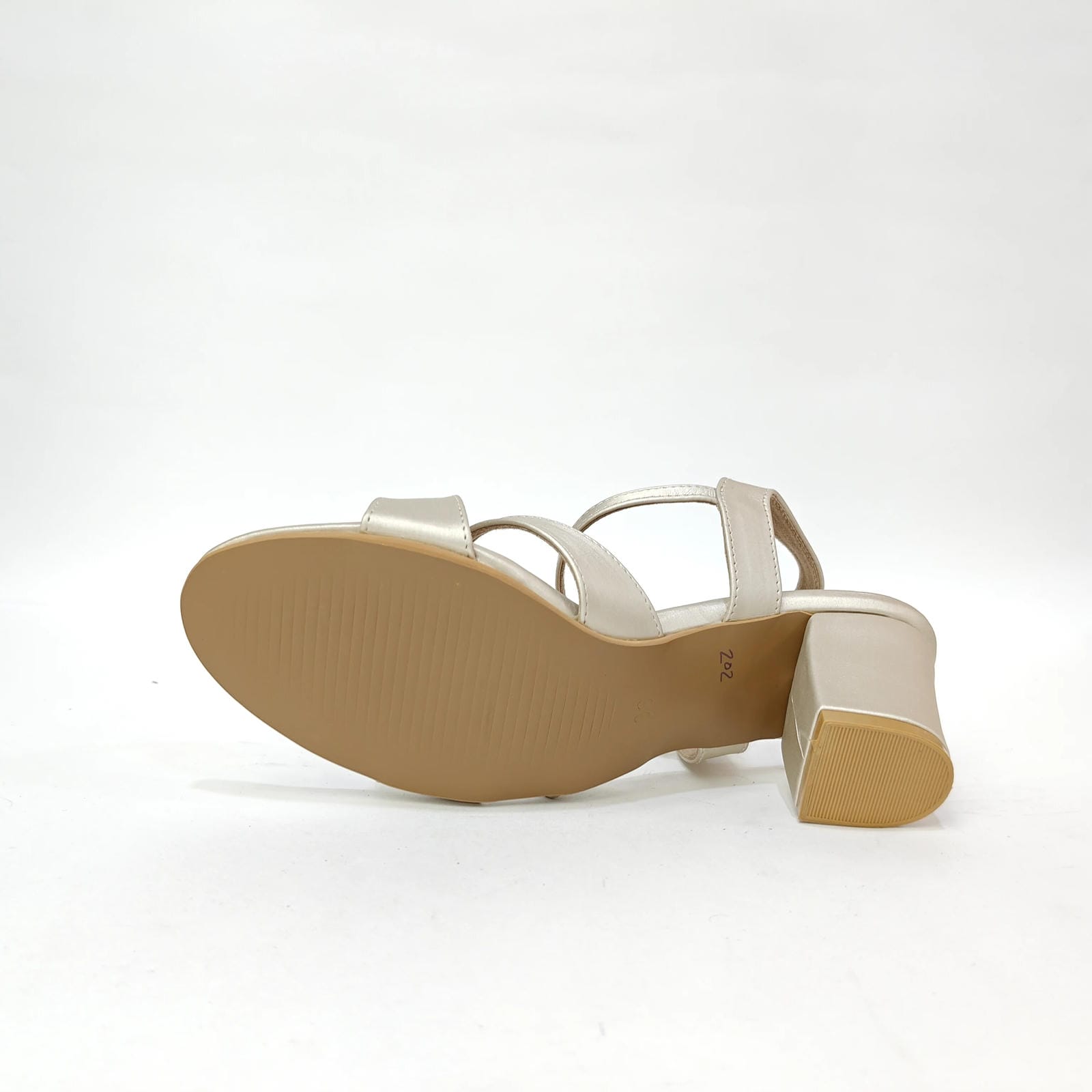 Block Heel with Cross Belt – Metallic Silver, Black & Cream