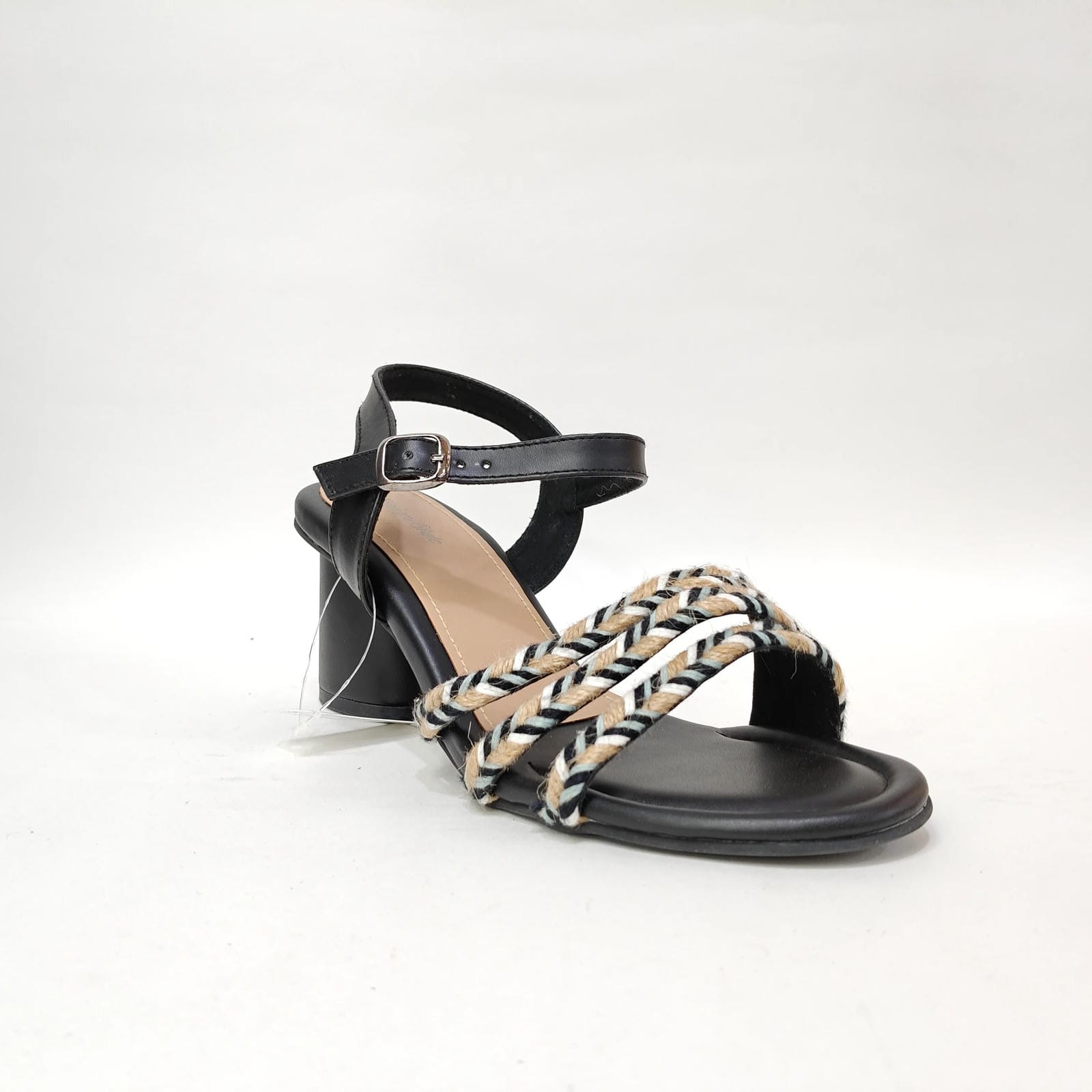 Block Heel with Village Look – Black & White