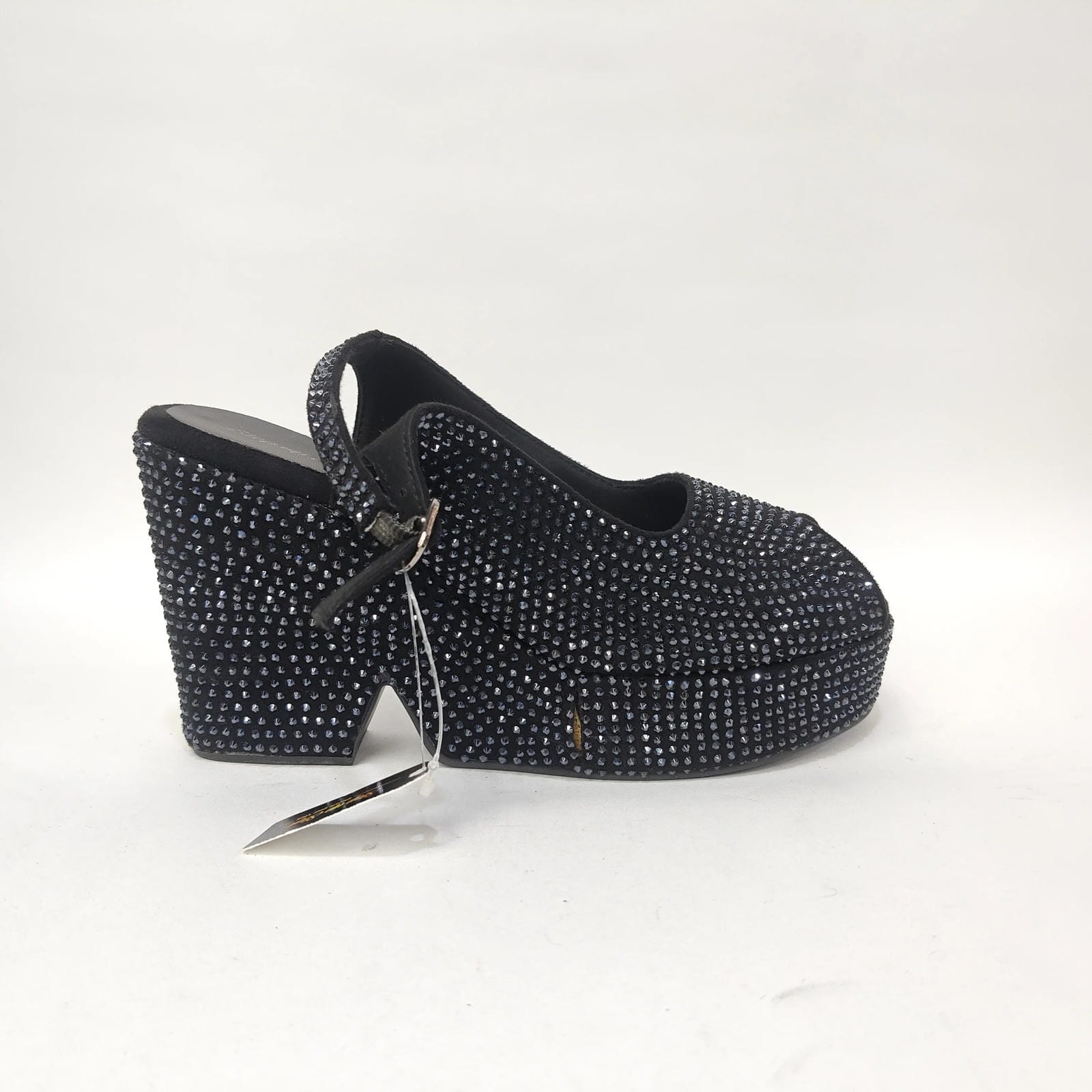 StepUpStyle Women’s Chunky Heel with Diamond Cover – Black & Gold