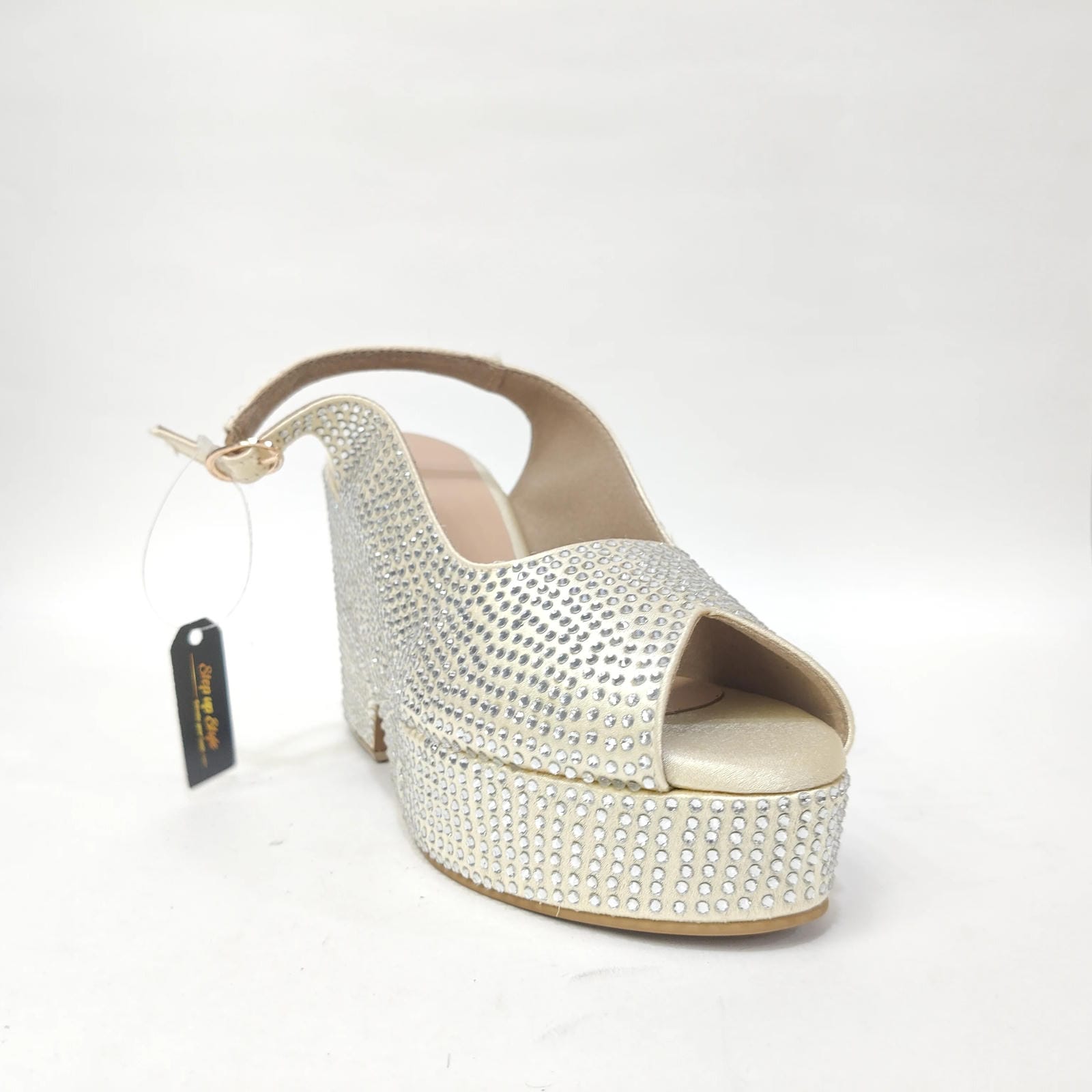 StepUpStyle Women’s Chunky Heel with Diamond Cover – Black & Gold
