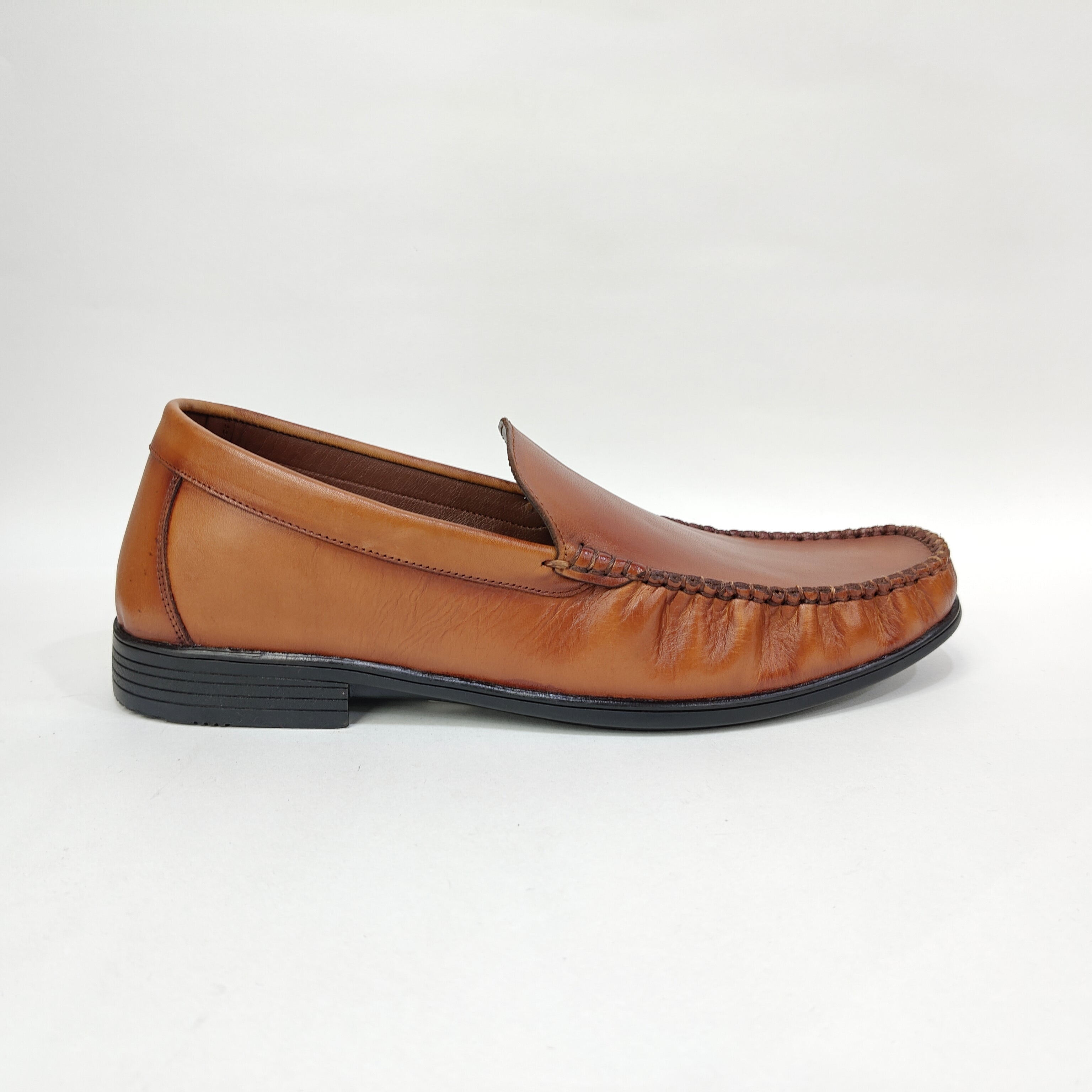 Men’s Plain Genuine Leather Loafer Heels – Black & Tan