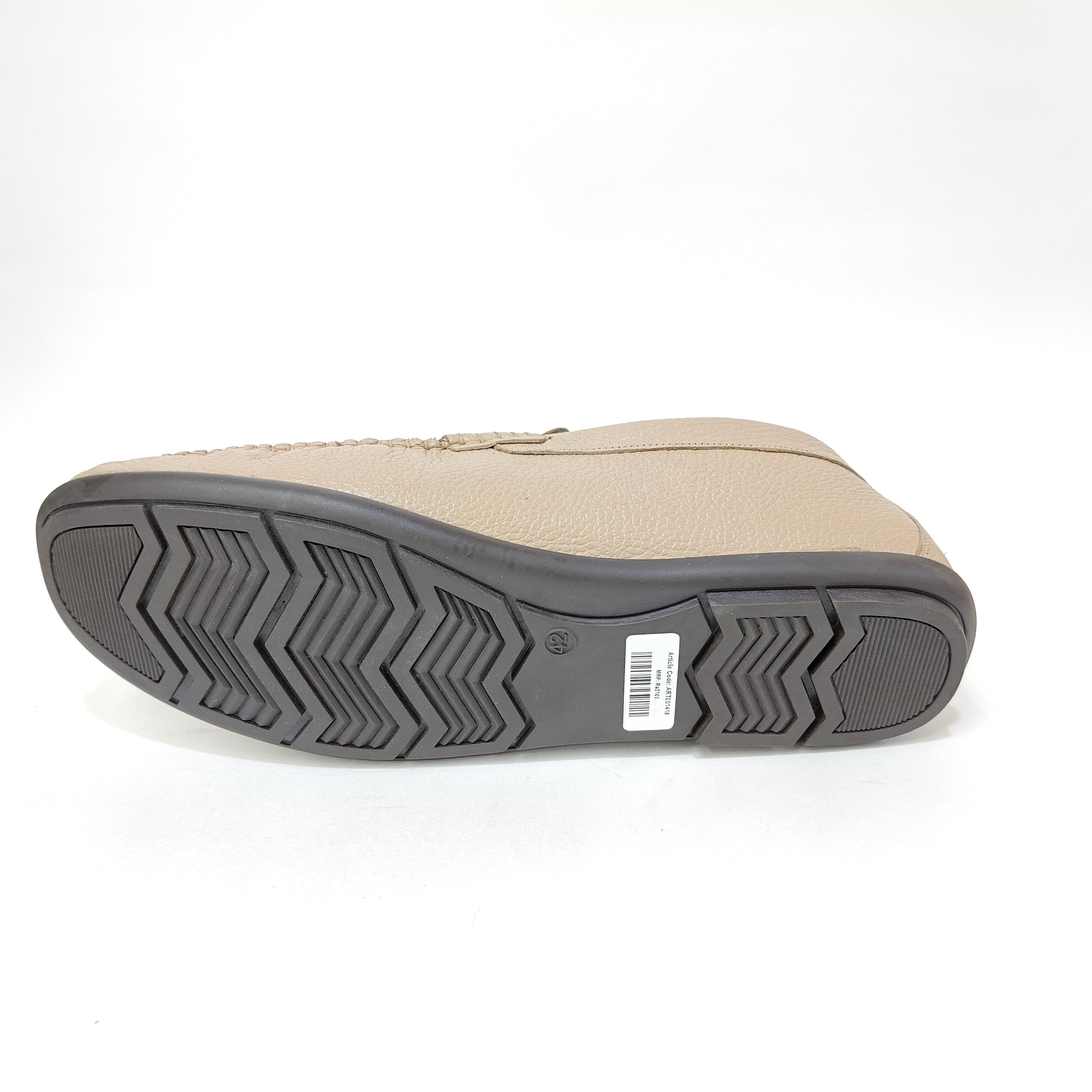 StepUpStyle Men’s Loafer with Butterfly Pattern – Cream & Black