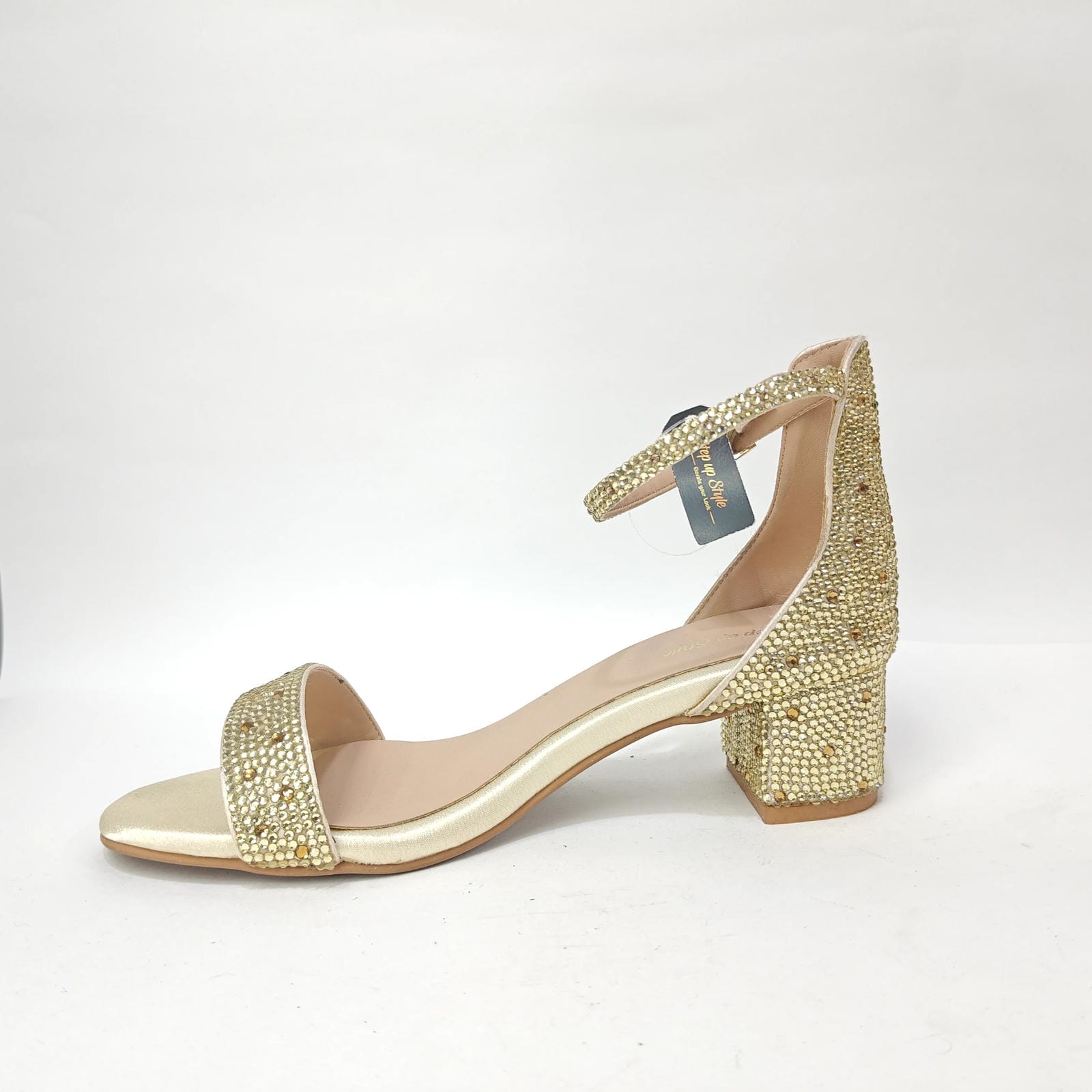 StepUpStyle Women’s Block Heel with Diamond Design – Gold & Black