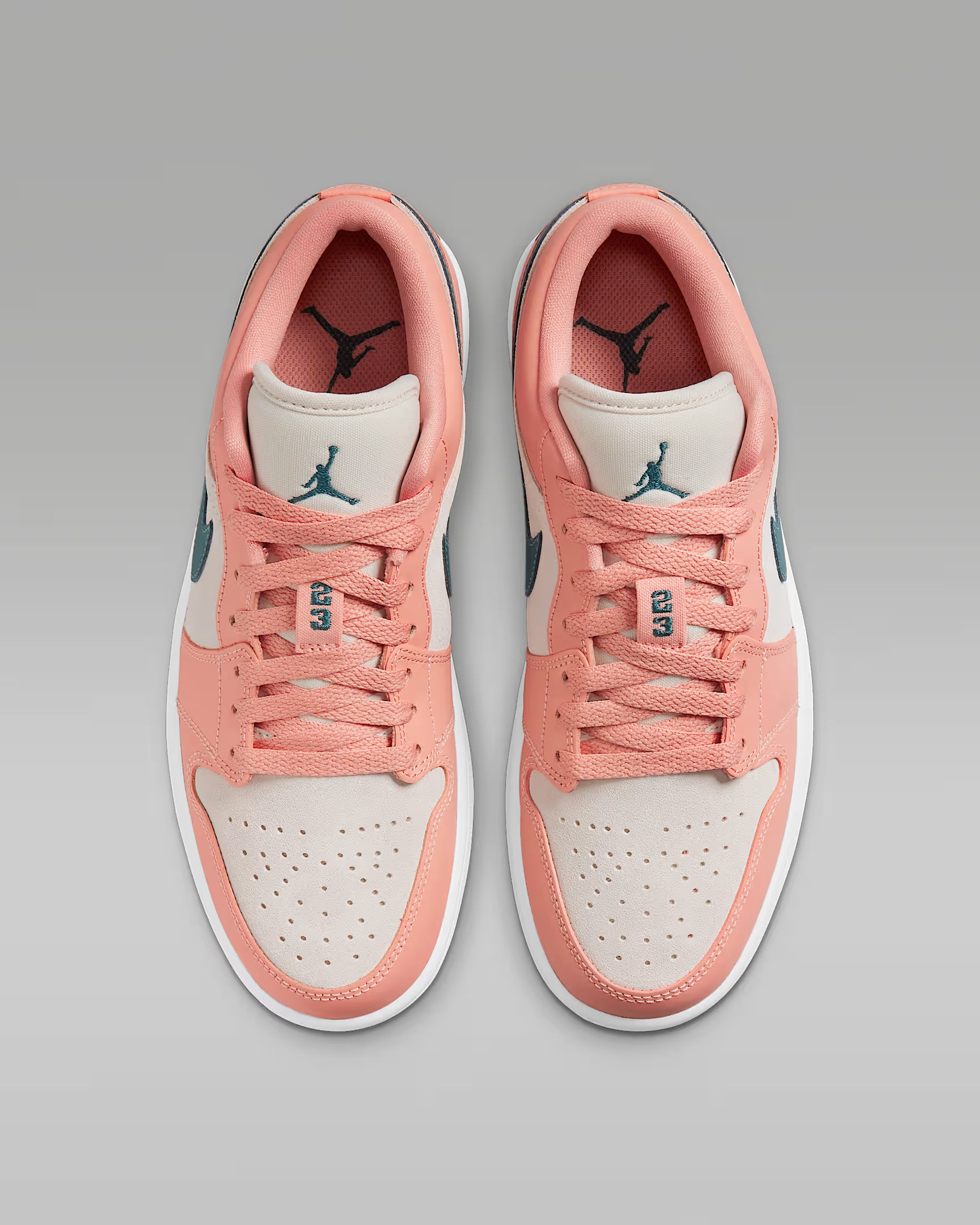 AIR JORDAN WOMENS 1 LOW